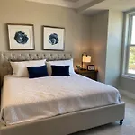 Hotel Calabash Luxury Villa Near Delhi Airport